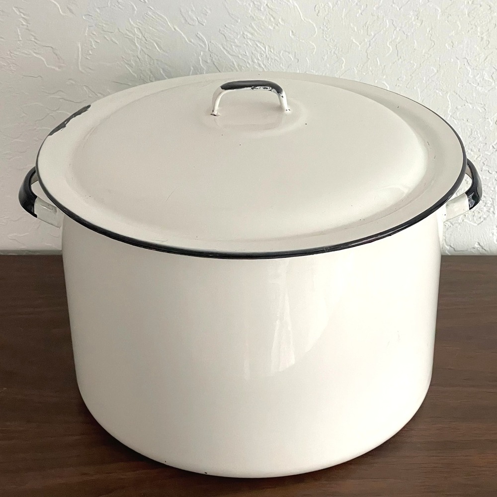 Vintage Enamal Large White Pot With Lid Cottage Farmhouse‎ Canning